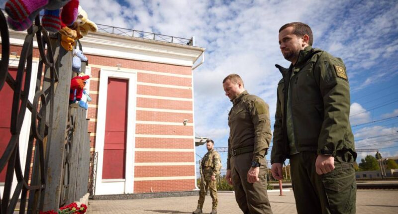 Кирило Тимошенко на вокзалі Краматорська