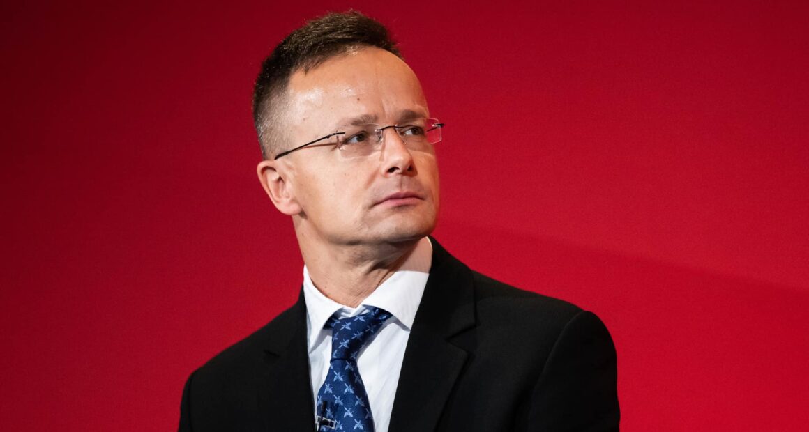 Сійярто про шпигунів на Закарпатті