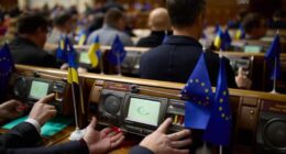 ВР підтримала збільшення зарплат прокурорам