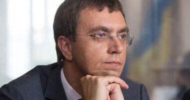 Володимир Омелян