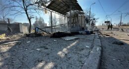 обстріл зупинки у Херсоні