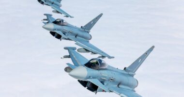 Британія хоче патрулювати небо україни Eurofighter Typhoon