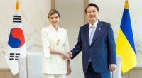 Олена Зеленська перебуває з візитом в Кореї