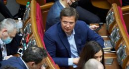 ВР припинила повноваження Холодова