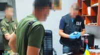 На Полтавщині військкома затримали на хабарі: допомагав “відкосити” від служби
