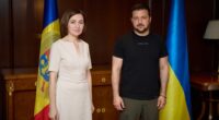Зеленський привітав Санду з перемогою у виборах