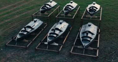 Українські морські дрони відігнали окупантів у Чорному морі