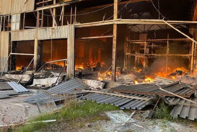 у Львові згорів склад гуманітарки