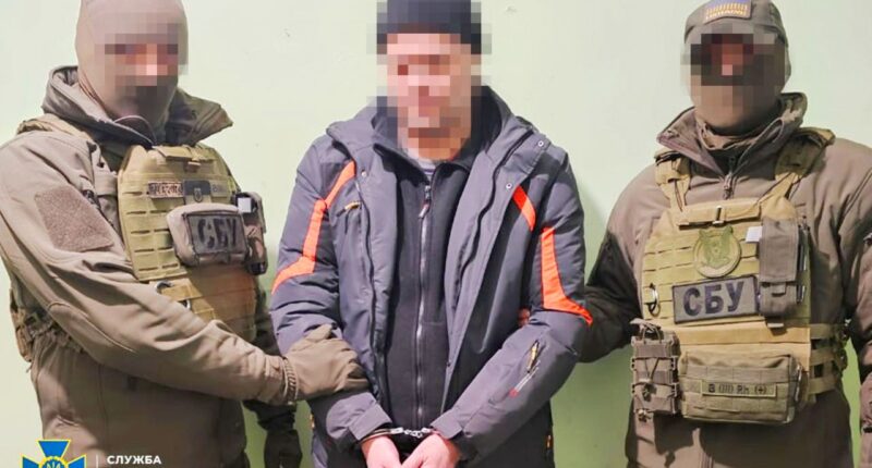 СБУ викрила російського агента, який “полював” на оборонні заводи Запоріжжя