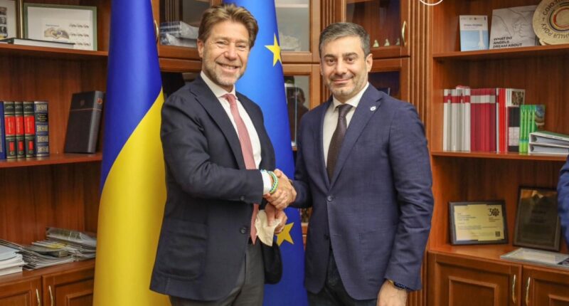 Італія допоможе з поверненням українських дітей