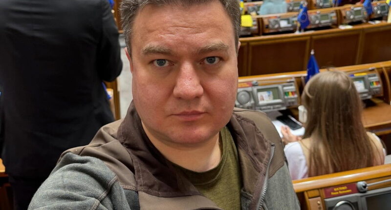 Нардеп Віктор Бондар