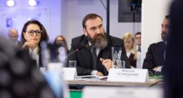 про радників Лісового