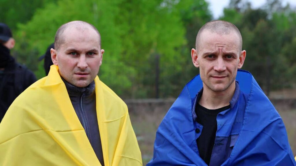 В Україну повернули 205 полонених воїнів 2