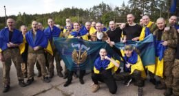 В Україну повернули 390 людей в рамках масштабного обміну полоненими “1000 на 1000”