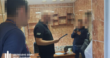 Мешканець Одеси масштабно розкрадав гроші, виділені на харчування військових