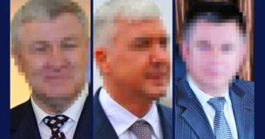Трьох ексміністрів оборони України підозрюють у держзраді