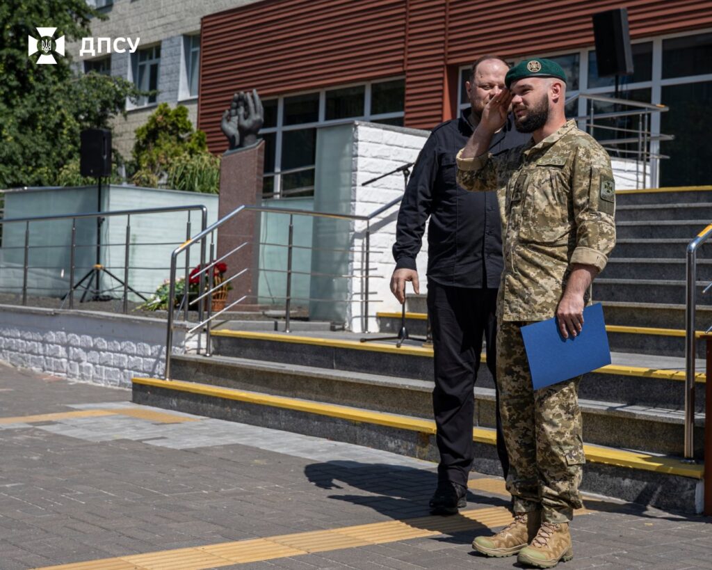 Медиків-прикордонників нагородили державними відзнаками до Дня медичних працівників 7