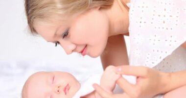 Новонароджена дитина