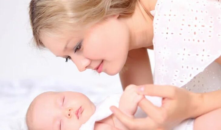 Новонароджена дитина