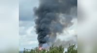 В Росії горить завод