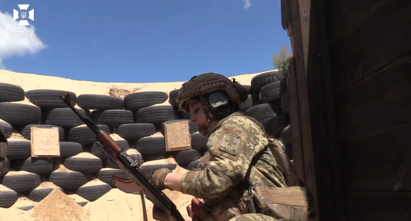 23-річна дівчина у ДПСУ