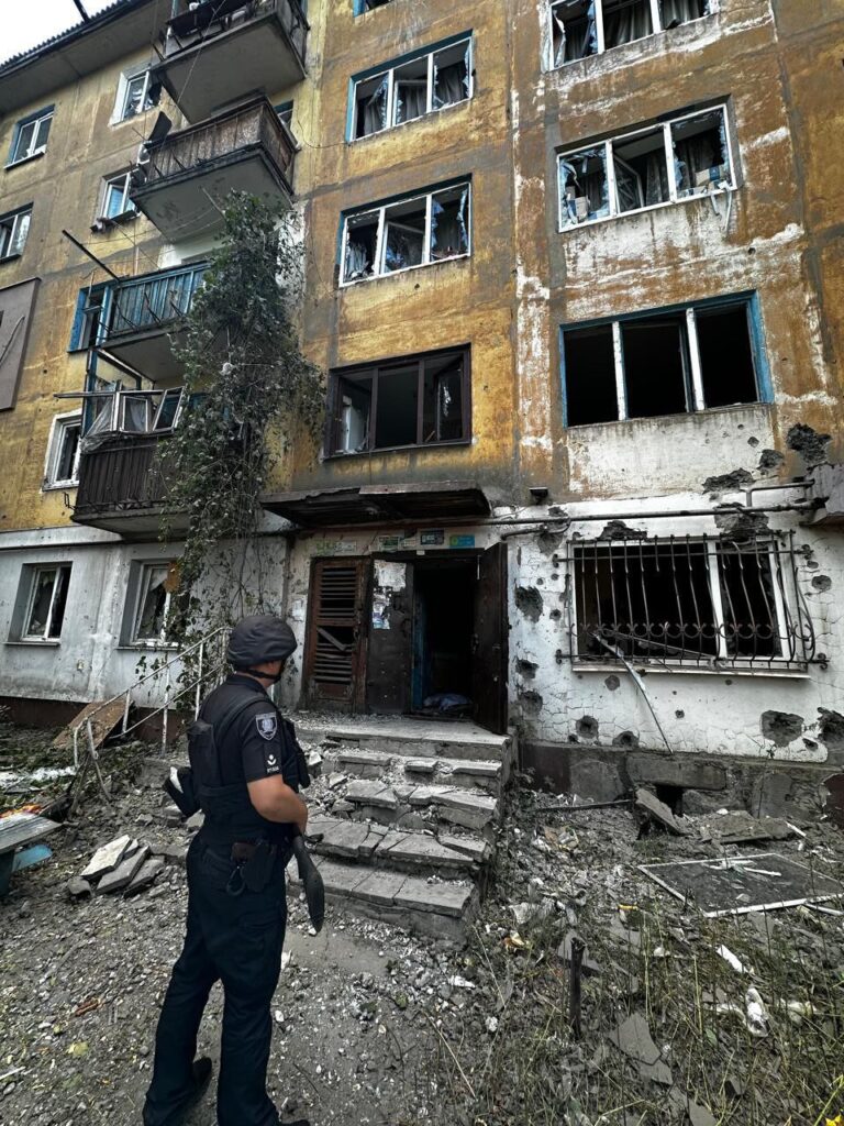 Армія РФ випустила вісім ракет по ринку в Костянтинівці 1