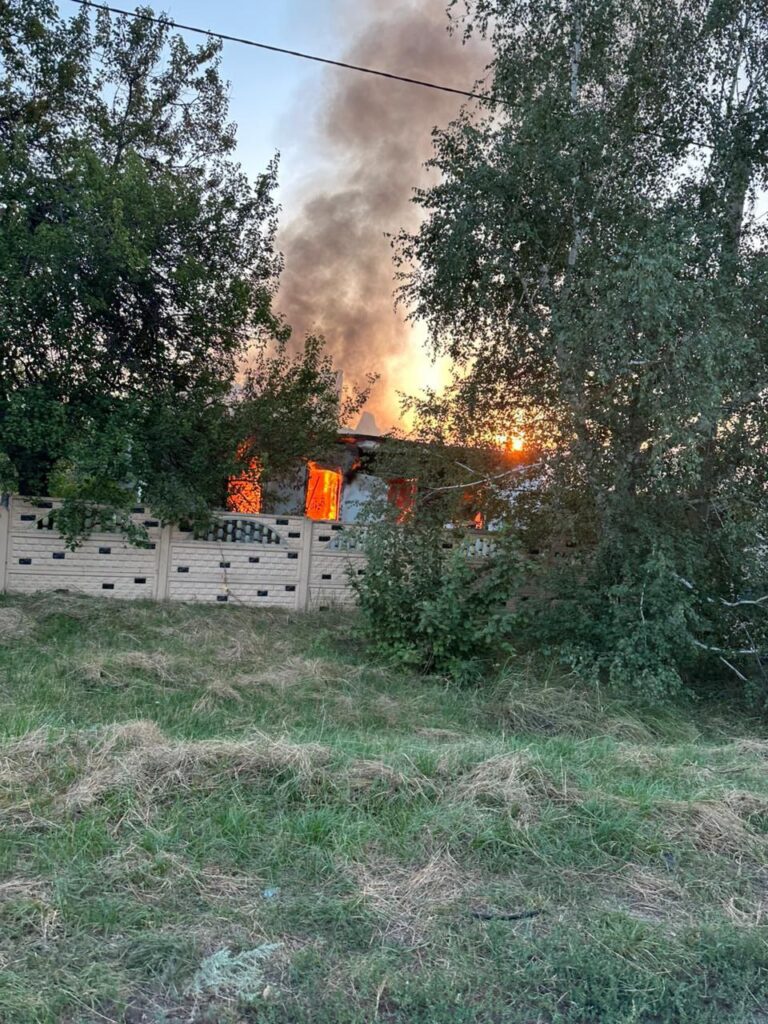 Внаслідок обстрілу РФ Костянтинівка залишилася без газу, пошкоджена розподільча станція 15