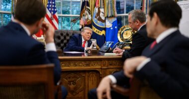 Розкол в адміністрації Трампа