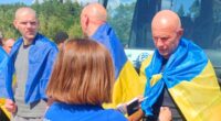 Повернення українських полонених