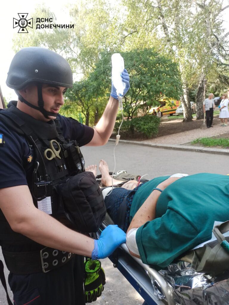 На Донеччині зросла до 24 кількість загиблих від російського авіаудару 6