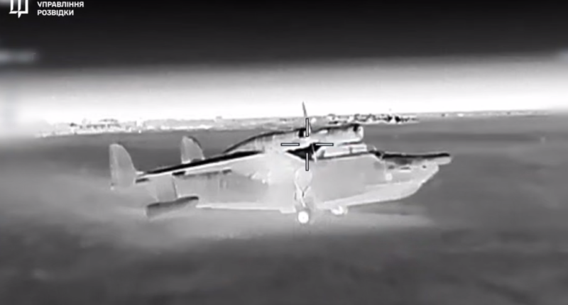 ГУР в КРиму підбили два літака "Чайки"