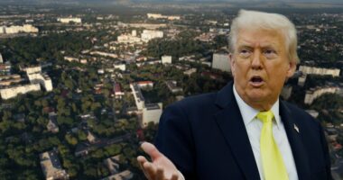 Трамп і чернігівський сквер