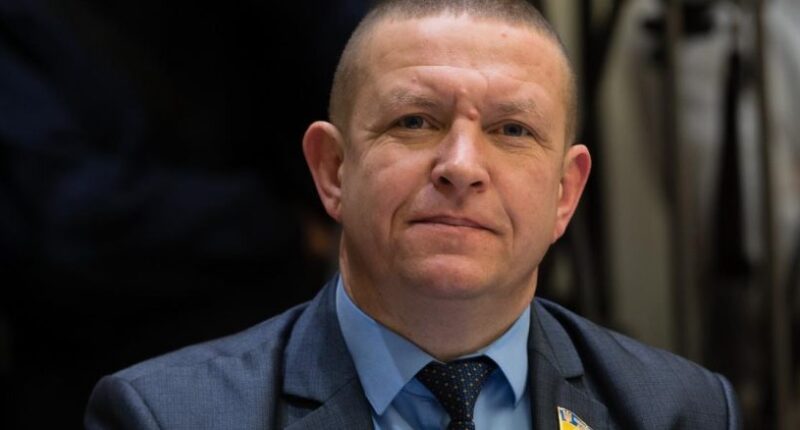 Михайло Бондар.