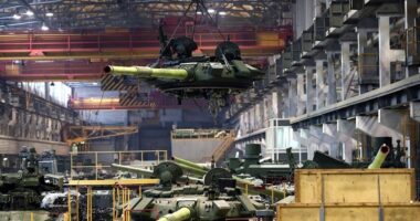 Цех російського виробника танків "Уралвагонзавод"