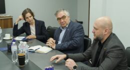 Олександр Цивінський і Роман Ващук підписують Меморандум про співпрацю між БЕБ і Радою бізнес-омбудсмена