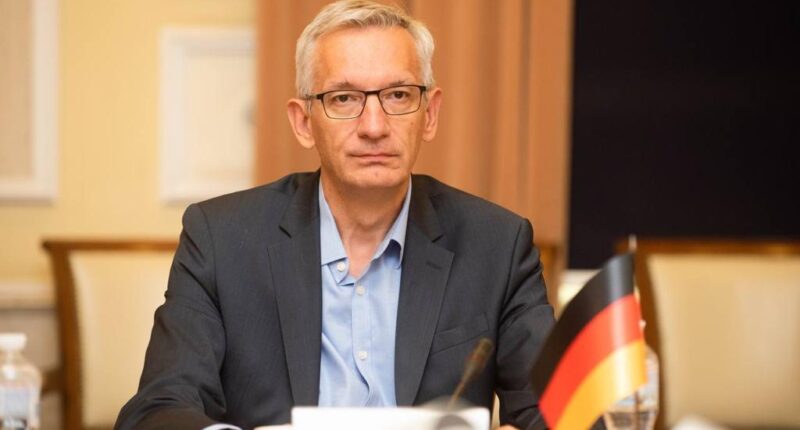 Мартін Єгер