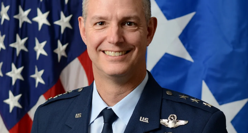 Головнокомандувач об’єднаних сил НАТО, генерал ВПС США Алексус Грінкевич