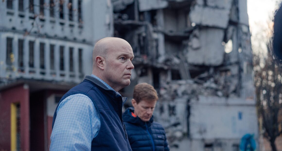 Вітакер в Україні