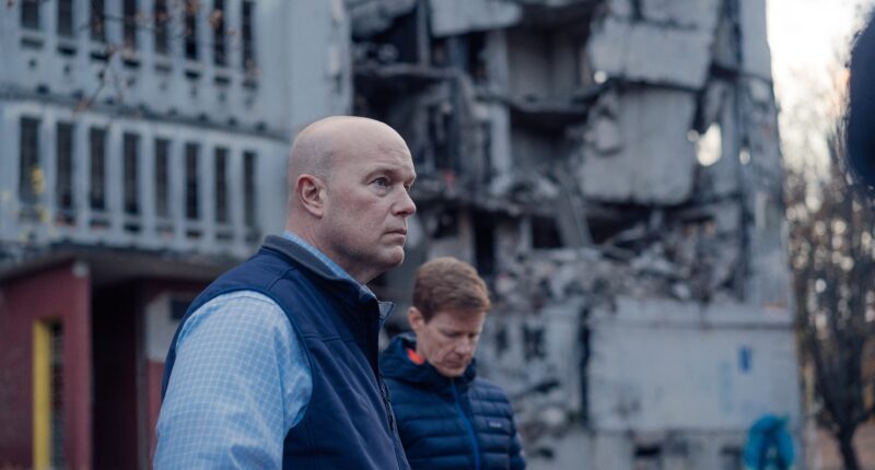 Вітакер в Україні