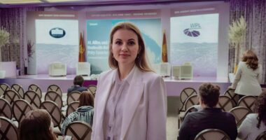 обшуки в Анни Скороход