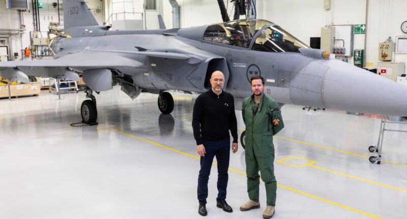 Денис Шмигаль і швейцарські літаки Gripen