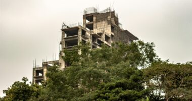 Недобудова