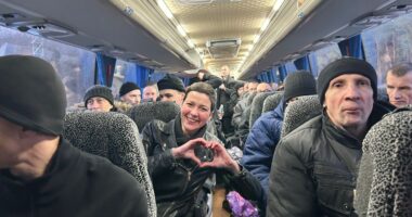 Колесникова і Бабаріко житимуть у Німеччині