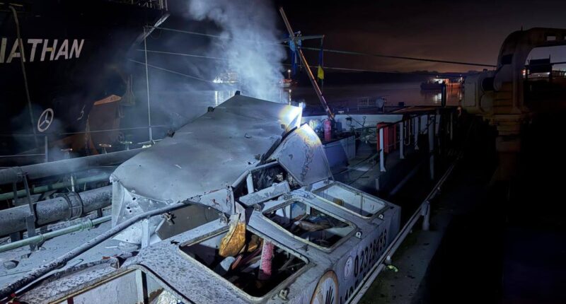 Росія атакувала порти і Залізницю