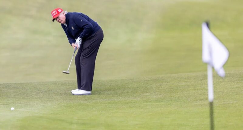 Трамп і гольф