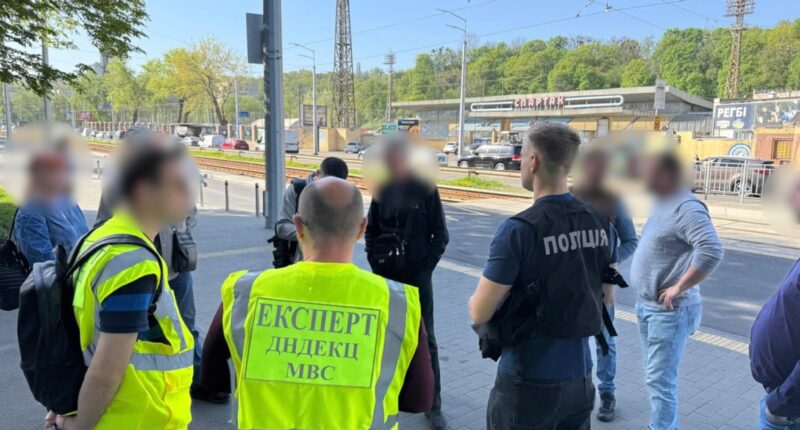 Поліція оголосила підозри посадовцям КМДА, які розікрали понад 4,5 млн грн лише на ремонті однієї вулиці