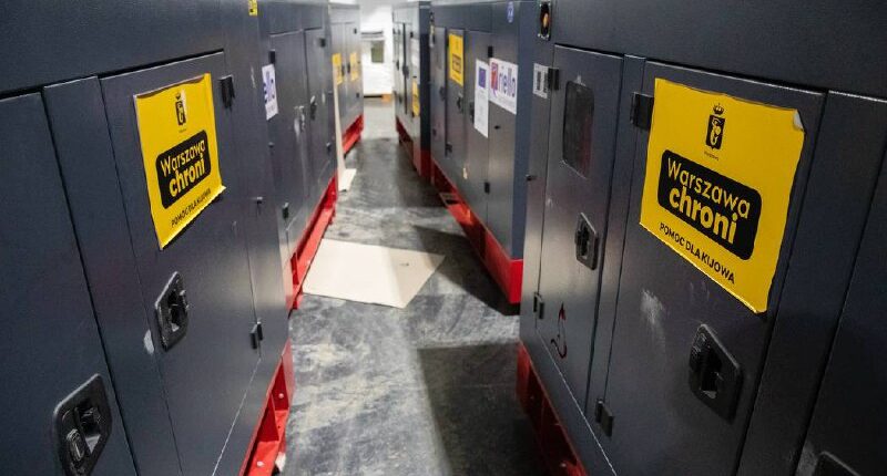 Київ отримав близько 60 генераторів від Варшави