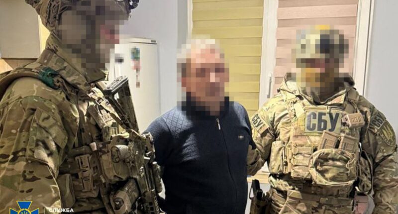 СБУ затримала зрадників, які намагалися розвідати наслідки атаки “Орєшніком” по Львівщині