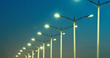 Вуличне освітлення