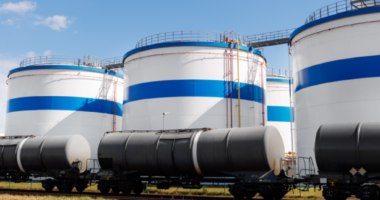 БЕБ направило до суду справу про заволодіння грошима "Укрнафти" та ухилення від податків